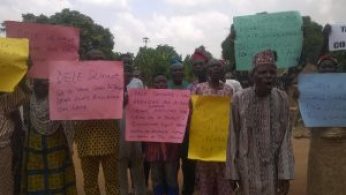 Igbin-Ojo residents protest against displacement